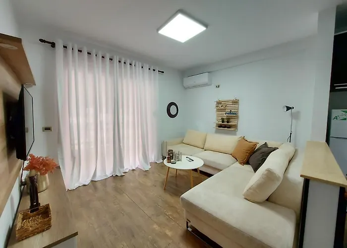 @likehome * Τίρανα